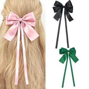 Pince à Cheveux Élégante en Satin Avec Longs Rubans Grand Nœud Papillon Doux Pince Bec de Canard Pour Femme Accessoire Cheveux