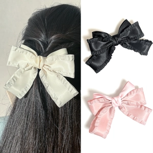 Barrette à Cheveux avec Nœud en Ruban Fait à la Main Bords à Volants Texture Satinée Élégante Clip à Ressort pour Femme