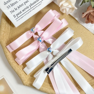 Barrette nœud en satin élégante avec cristal cœur en styles rose et blanc