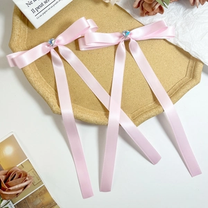 Barrettes à cheveux à double nœud en soie rose avec cristal en forme de cœur