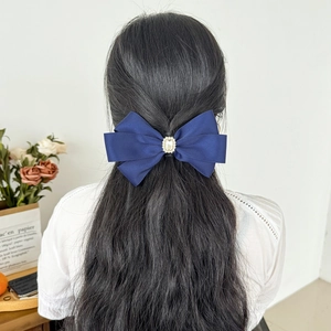 Franse Elegante Satijnen Strik Haarclip Met Strass Retro Eendensnavel Clip Voor Dames Feest Haaraccessoires