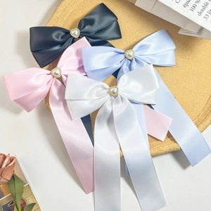 Pince à Cheveux Nœud en Satin Élégant Avec Long Ruban et Fausse Künstliche Perle de Cœur Strass pour Femme Style Coréen