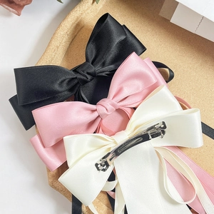 Eleganti fermagli per capelli con fiocco in raso nero, rosa e bianco con chiusura in metallo