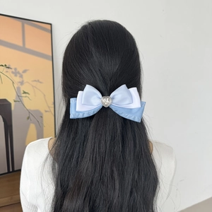 Three-layer bow hair clip with heart rhinestone in blue and white silk ribbon