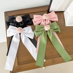 Barrette Cheveux Nœud En Satin Doux Avec Rose En Tissu Et Longs Rubans Style Champêtre Fait À La Main Pour Femmes Filles