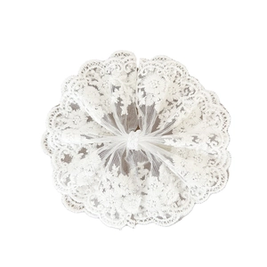 Barrette à cheveux élégante en dentelle blanche superposée avec broderie détaillée