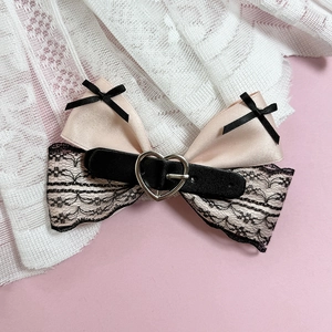 Barrette nœud en satin rose et dentelle noire avec boucle cœur pour style gothique