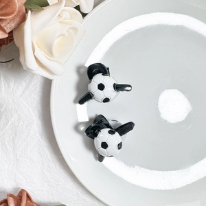 Set di mollette per capelli a forma di calcio per ragazze, accessori creativi in nero e bianco