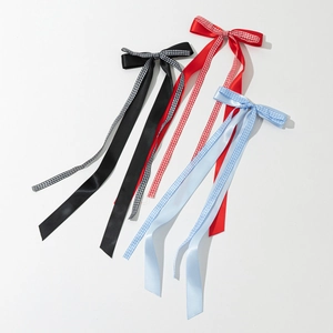 Trois barrettes à nœud écossais noir, rouge et bleu avec de longs rubans pour femmes