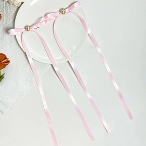 Barrettes à ruban en soie rose avec perles en forme de cœur au style ballet élégant