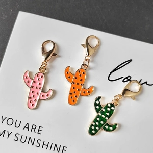 Creative Alloy Enamel Cactus Keychain Sweet Plant Pendant Fashion Bag Keyring Accessory For Women Girls Gift