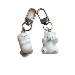 Porte-clés mignons avec ours polaire et phoque floqués et anneaux en D argentés