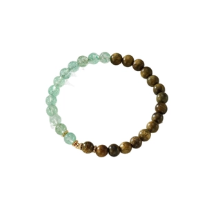 Bracelet vintage en bois de santal vert et pierres naturelles avec intercalaires dorés