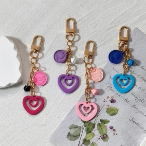 Macaron Color Alloy Hollow Heart Keychain With Coin Relief And Bell Pendant Fashion Bag Charm For Women Girl Gift