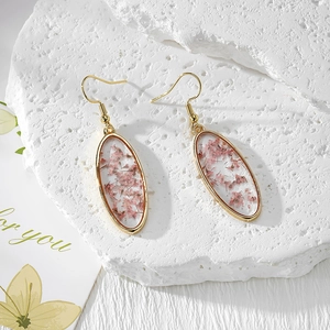 Handmade oval resin earrings with real dried pink flowers and gold alloy hooks