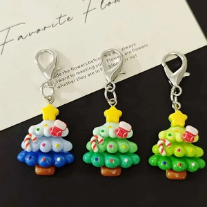 Colorful Resin Christmas Tree Keychain With Stars Stockings Alloy Clasp Cute Bag Charm For Xmas Holiday Party Gift Jewelry