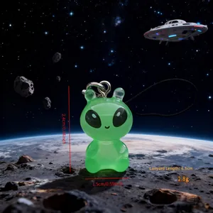 Pendentif de téléphone alien en résine lumineuse avec décor spatial OVNI et cordon