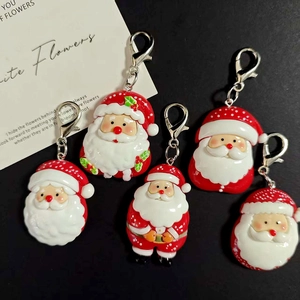 Cartoon Santa Claus Resin Keychain With Alloy Lobster Clasp Cute Christmas Pendant For Bag Backpack Women Party Gift