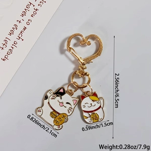 Détails du porte-clés chat porte-bonheur avec clip coeur et spécifications de taille