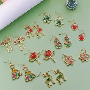 Orecchini Pendenti in Resina con Fiori Secchi di Natale per Donna Cornice in Lega d'Oro Floreale Fiocco di Neve Natale Gioielli