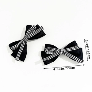 Détail du nœud papillon noir de 11cm en satin avec ruban vichy et mesures de taille