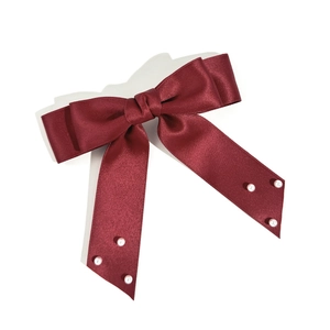 Elegante fermaglio per capelli in raso rosso vino con fiocco e perle per acconciature