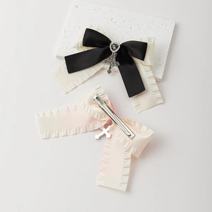 Fiocchi per capelli Gothic Lolita con ciondolo a croce e cuore e fermagli a becco d'anatra