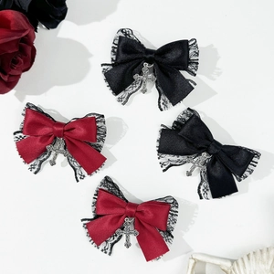 Pince à Cheveux Nœud en Satin Gothique Lolita Avec Croix en Métal Et Bord en Dentelle Accessoire Cheveux Style Punk Noir