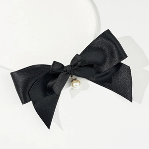 Elegant black silk satin bow hair clip with vintage pearl pendant for women fashion