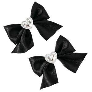 Elegante coppia di fermagli a fiocco in raso nero con cristallo a forma di cuore argento
