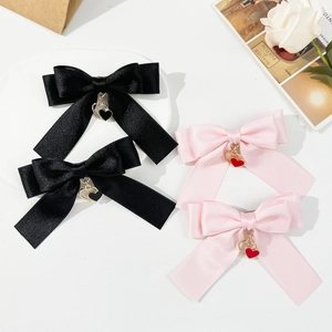 Barrettes à Nœud en Ruban de Satin Style Coréen Doux Avec Pendentif Cœur Pinces Latérales Élégantes pour Femmes Coiffure