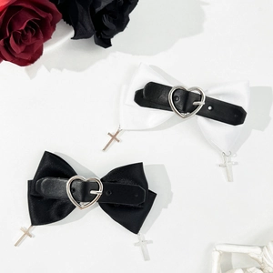 Barrettes à nœuds de style punk avec boucles de cœur et pendentifs croix en métal