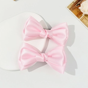 Lot de deux barrettes à nœuds en satin rose pour femmes au style français et texture soyeuse