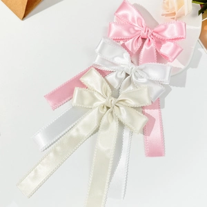 Barrettes à cheveux élégantes avec nœuds en satin et bordure en dentelle, multicolores