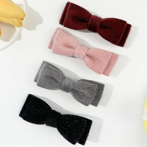 Pince à Cheveux Nœud en Peluche Automne Hiver Douce Pince Latérale Vintage Double Couche Nœud Papillon Bec de Canard Accessoires Cheveux Femme