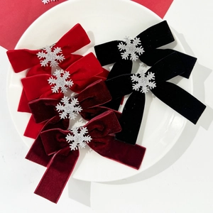 Barrettes à cheveux élégantes en velours avec flocons argentés pour Noël et le Nouvel An