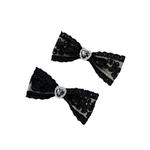 Paire de barrettes à nœud en dentelle noire avec strass en forme de cœur pour fille douce