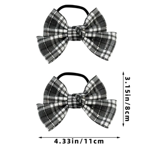 Dimensions détaillées des nœuds papillon à carreaux noir et blanc montrant 11 cm par 8 cm