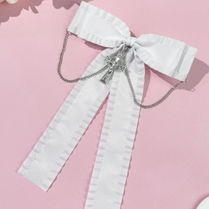 Barrette à nœud blanc à volants gothique avec croix de crucifix et chaîne argent
