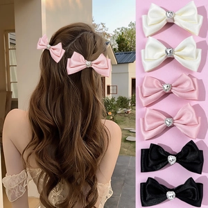 Süße Satin Schleife Haarspangen Für Damen Herz Strass Entenschnabel Clips Elegante Seitenpony Haarnadeln Mode Haarschmuck