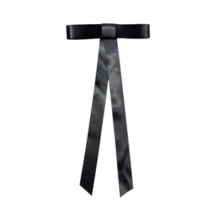 Barrette nœud élégante en satin noir avec rubans longs et pince à ressort