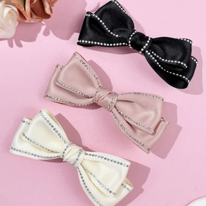 Lot de barrettes nœuds en satin élégants avec strass en noir, rose et blanc cassé