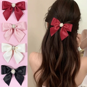 Pince à Cheveux Élégante en Satin Nœud à Double Couche Avec Centre en Fausse Künstliche Perle Strass Style Coréen pour Femmes