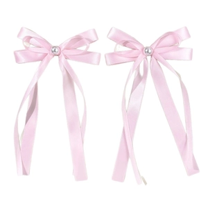 Noeuds à cheveux en satin rose avec perles et longs rubans pour coiffures élégantes