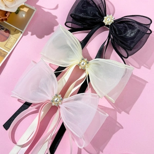 Eleganti fermagli per capelli a fiocco in tulle con perle e nastri multicolore