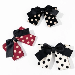 Lot de trois barrettes à nœuds à pois en noir, bordeaux et beige élégant