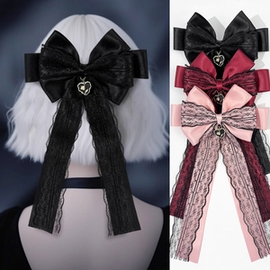 Pince à Cheveux Nœud en Satin et Dentelle Gothic Lolita Avec Pendentif Cœur Rubans Longs Accessoire Cheveux Femme