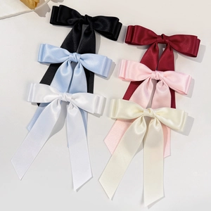 Ensemble de pinces à cheveux nuds en satin élégant avec longs rubans en six couleurs
