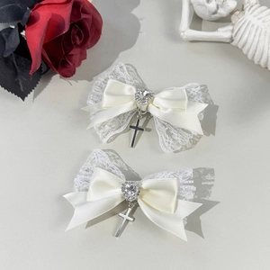 Pinzas para el pelo Gothic Lolita con lazo de satén, cristal de corazón y cruz de plata