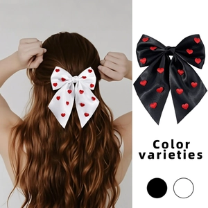 Barrette à cheveux élégante en satin avec motif cœur rouge pour décoration de coiffure